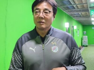 황선홍 U-22 제도 폐지에 이해할 수 없는 결정 발언