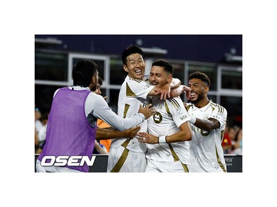 손흥민 데뷔전부터 폭발적 활약에 MLS 팬들 환호