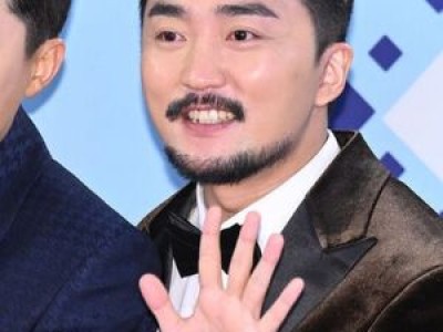 전현무 유병재 럭키 한국 여권 압수 위기