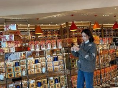한혜진 동안 미모로 화장 안 해도 끌리는 비율 공개