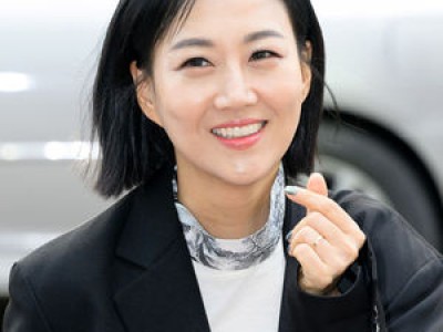 장윤정 언포게터블 듀엣 제작발표회에서 화제 되다