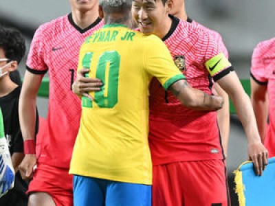 브라질 축구대표팀 3년 만에 서울로 복귀