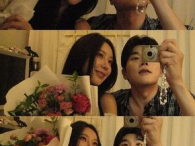 이인권 아나운서와 미스코리아 출신 최정윤 공개열애 선언